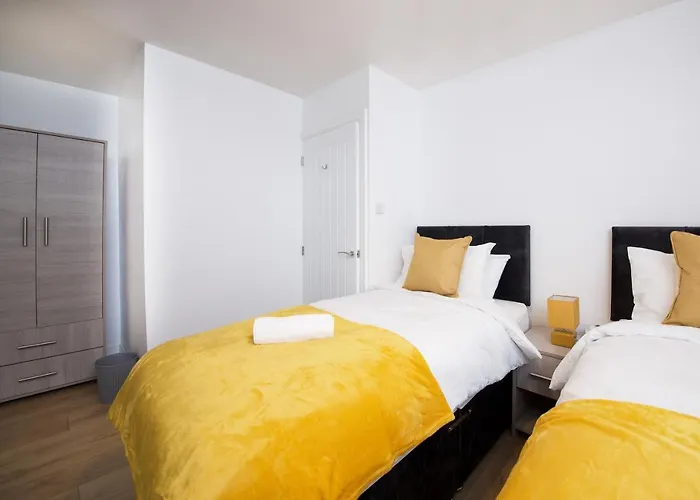 Thomson House - Air Host & Stay - 2 Mins To Town
